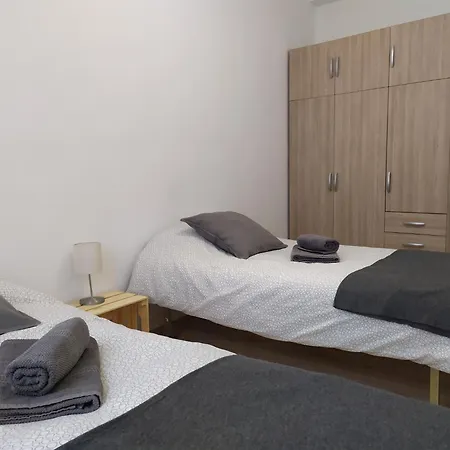 Apartment Piso Reformado Con Todos Los Servicios